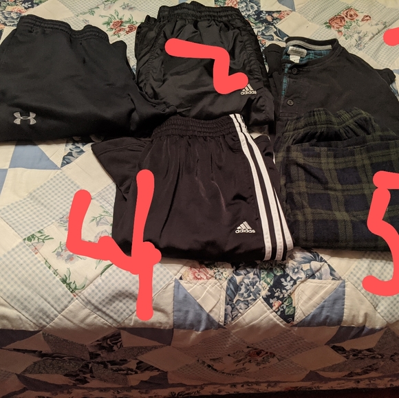 Men's athletic pants - Picture 2 of 2